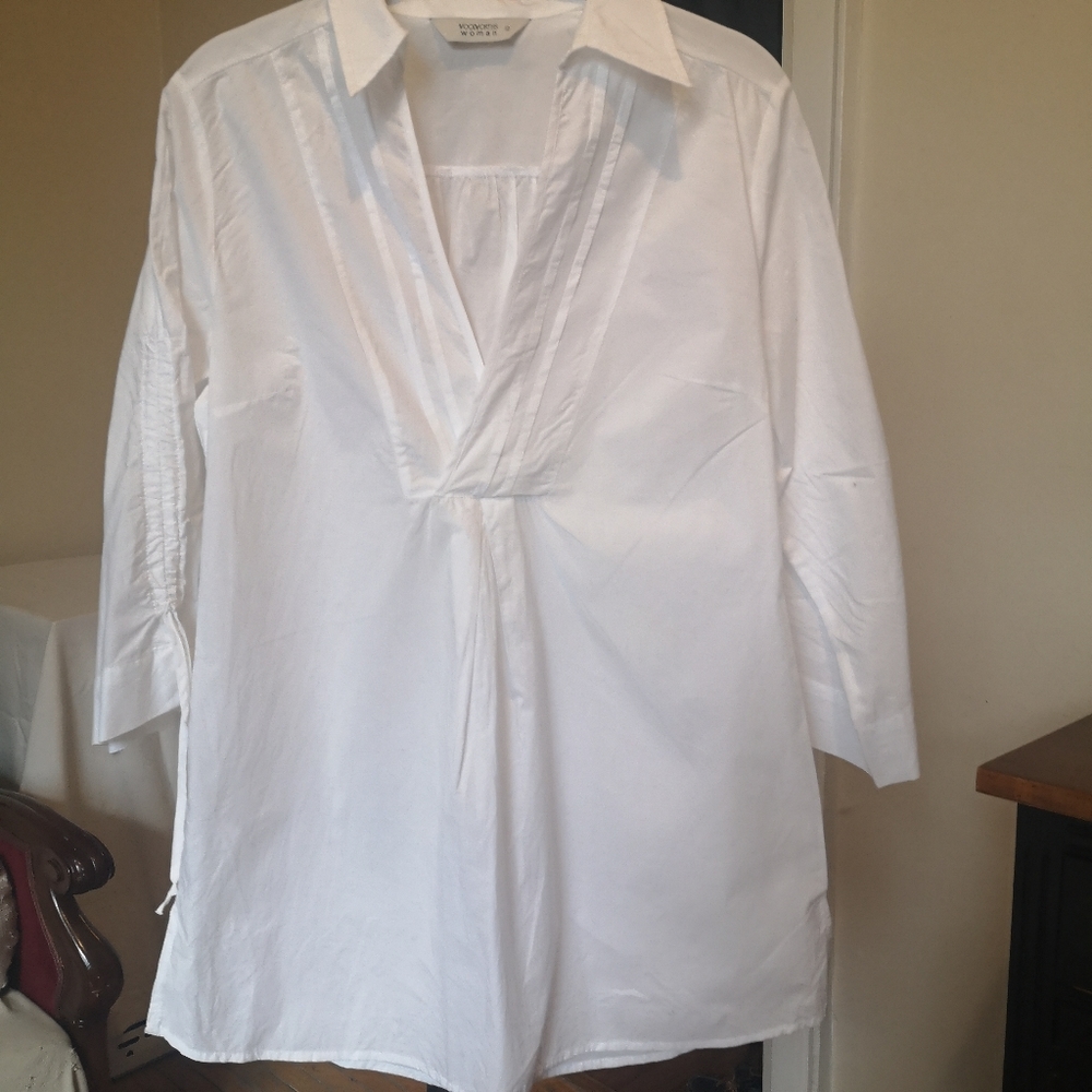 3/$20 Woolworths white cotton top